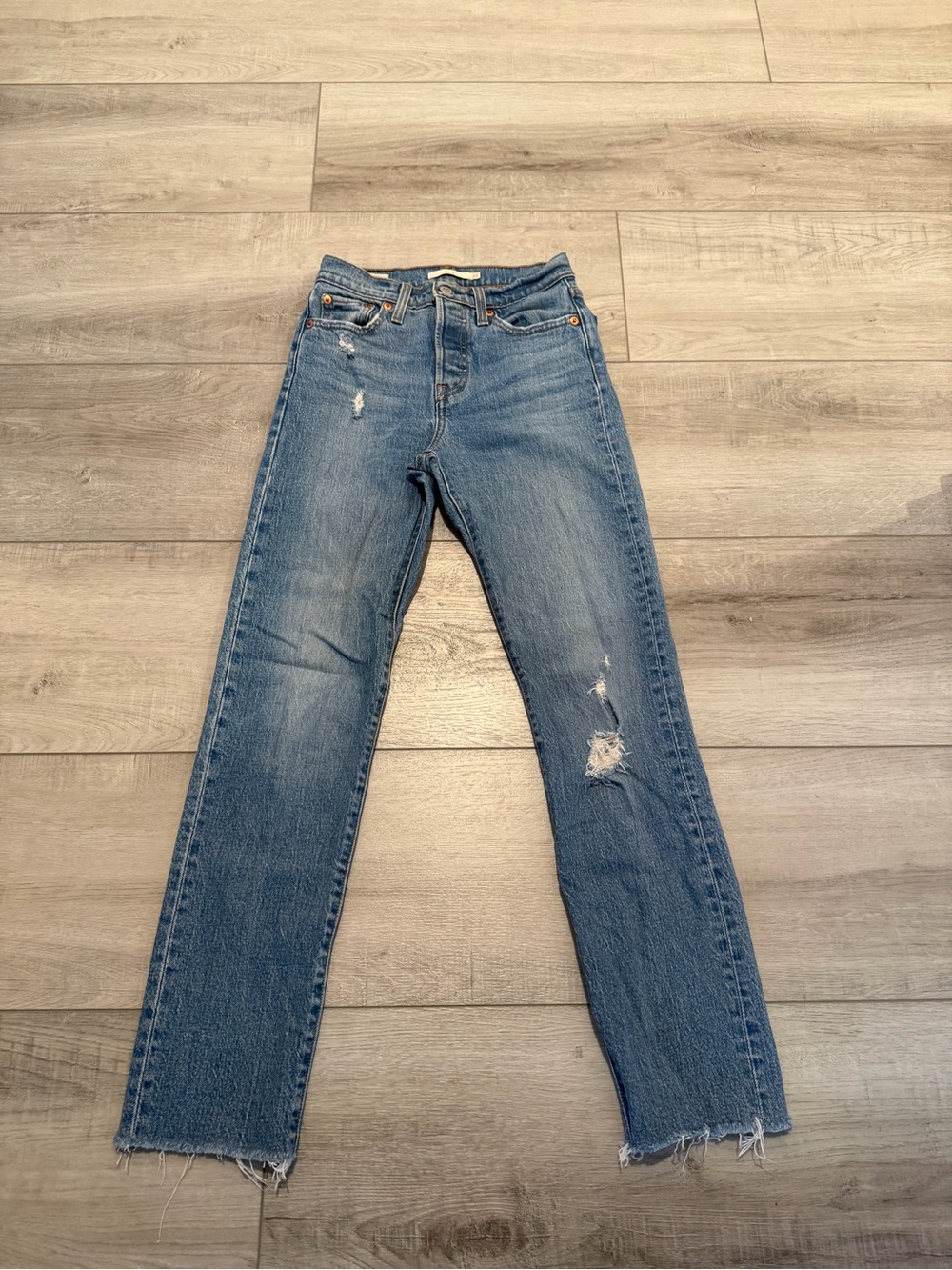 Women’s Levi’s Distressed Wedgie Jeans - Size 23